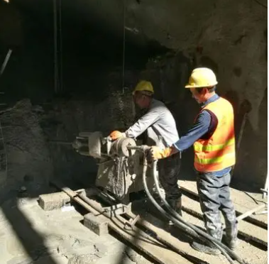 扬中水下抗分散灌浆料特点 水下不分散注浆料介绍